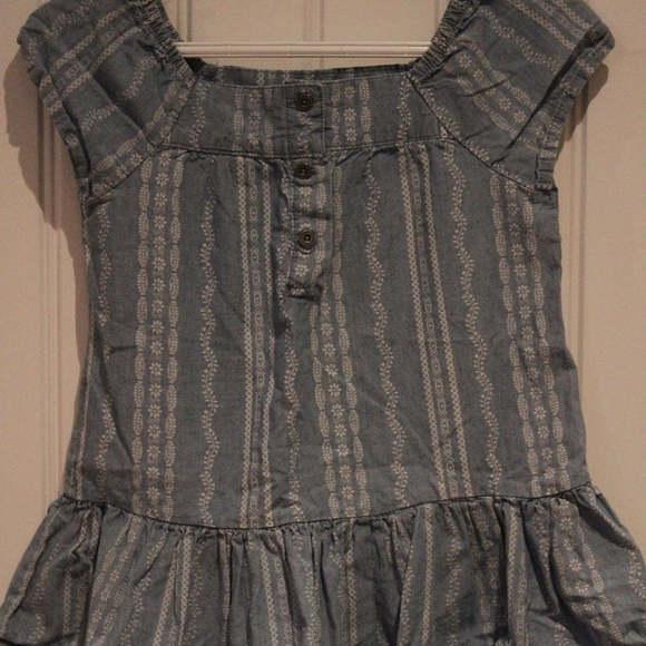 2/$20 🏷 Calvin Klein Light Denim Frill Tank Size 5 - Picture 3 of 3